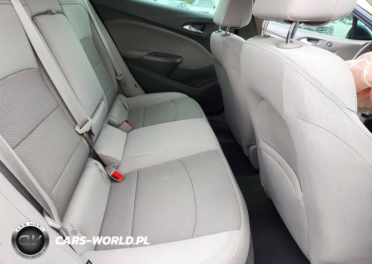 2018 Chevrolet Cruze Lt VIN:1G1BE5SM9J7111123 - 10