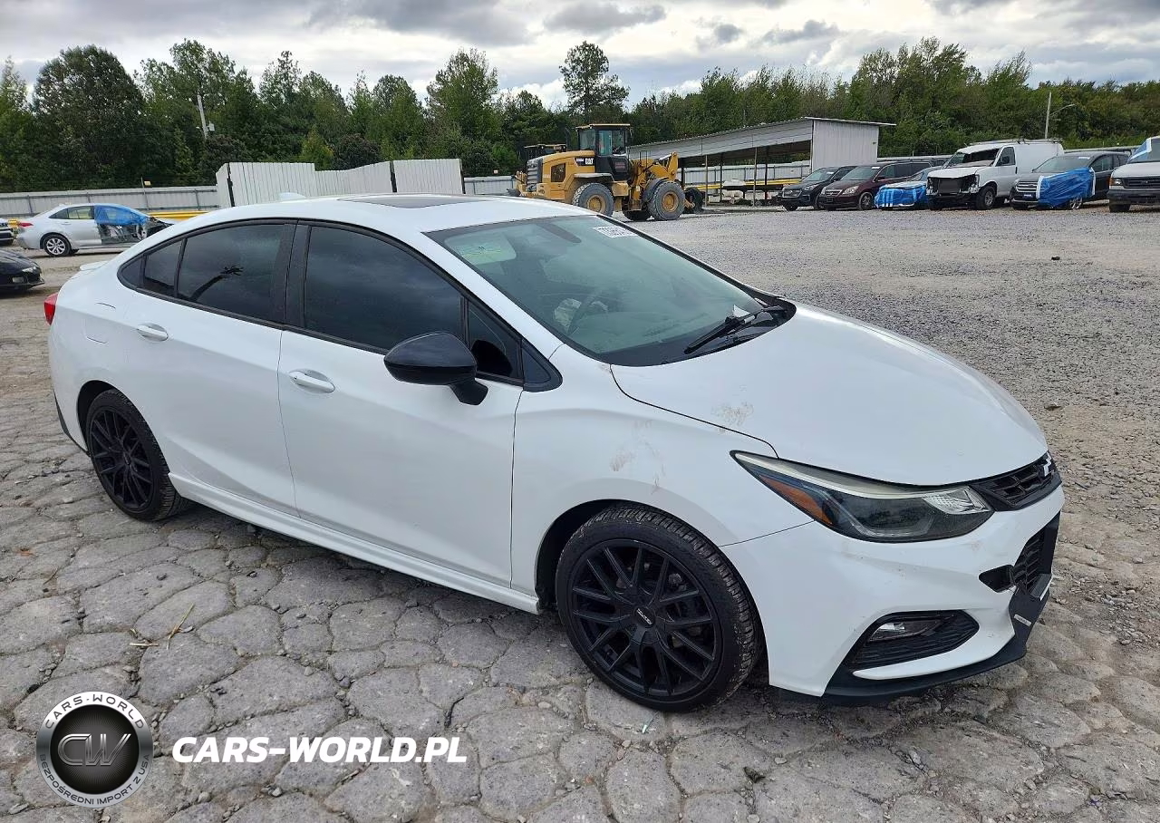 2018 Chevrolet Cruze Lt VIN:1G1BE5SM9J7111123 - 4