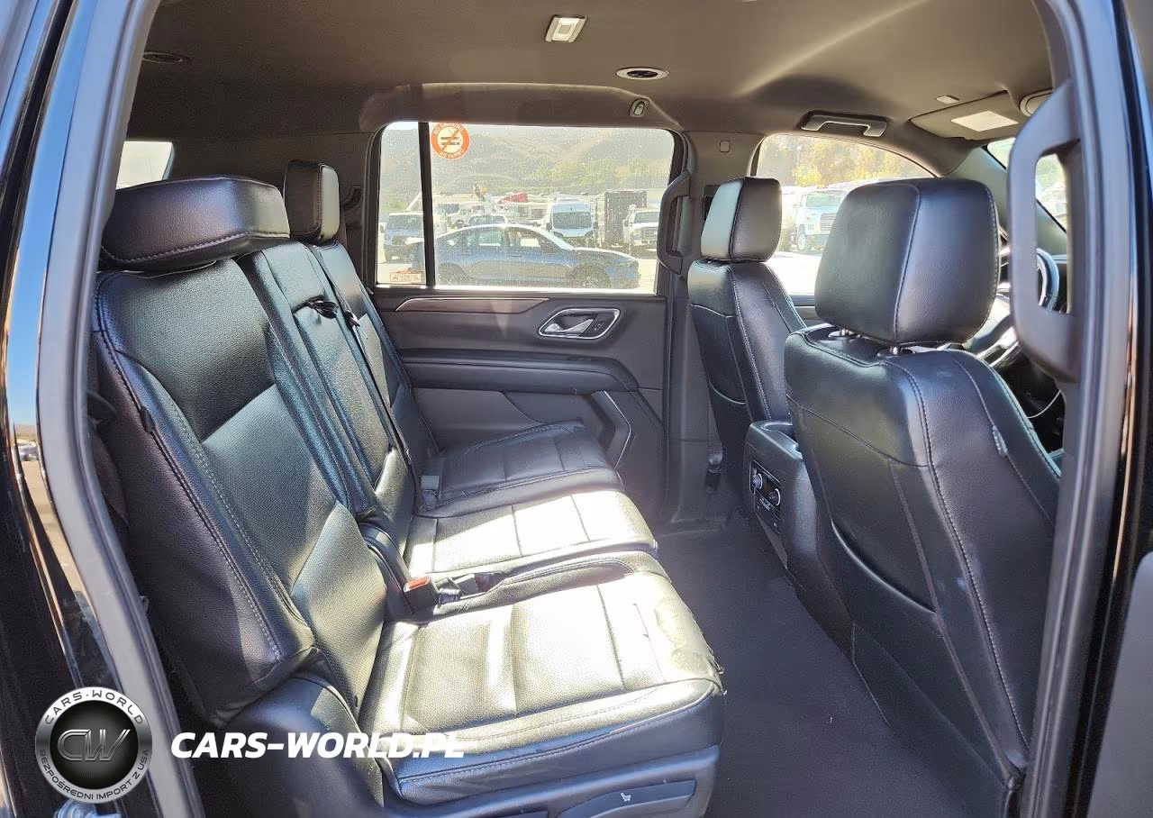2021 Chevrolet Suburban C1500 Ls VIN:1GNSCBKT5MR364166 - 11