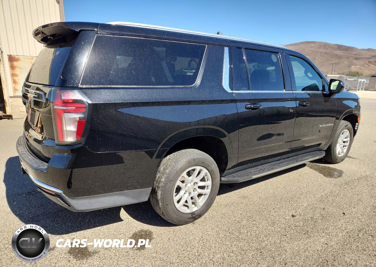 2021 Chevrolet Suburban C1500 Ls VIN:1GNSCBKT5MR364166 - 3