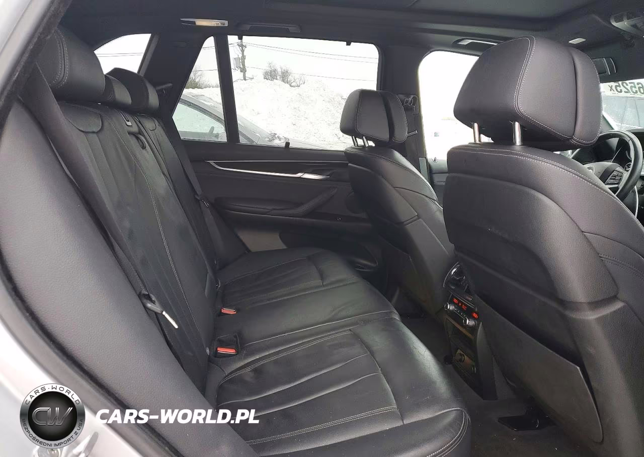2018 BMW X5 Xdr40E VIN:5UXKT0C57J0V99762 - 11
