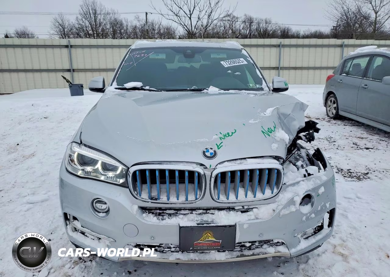 2018 BMW X5 Xdr40E VIN:5UXKT0C57J0V99762 - 5