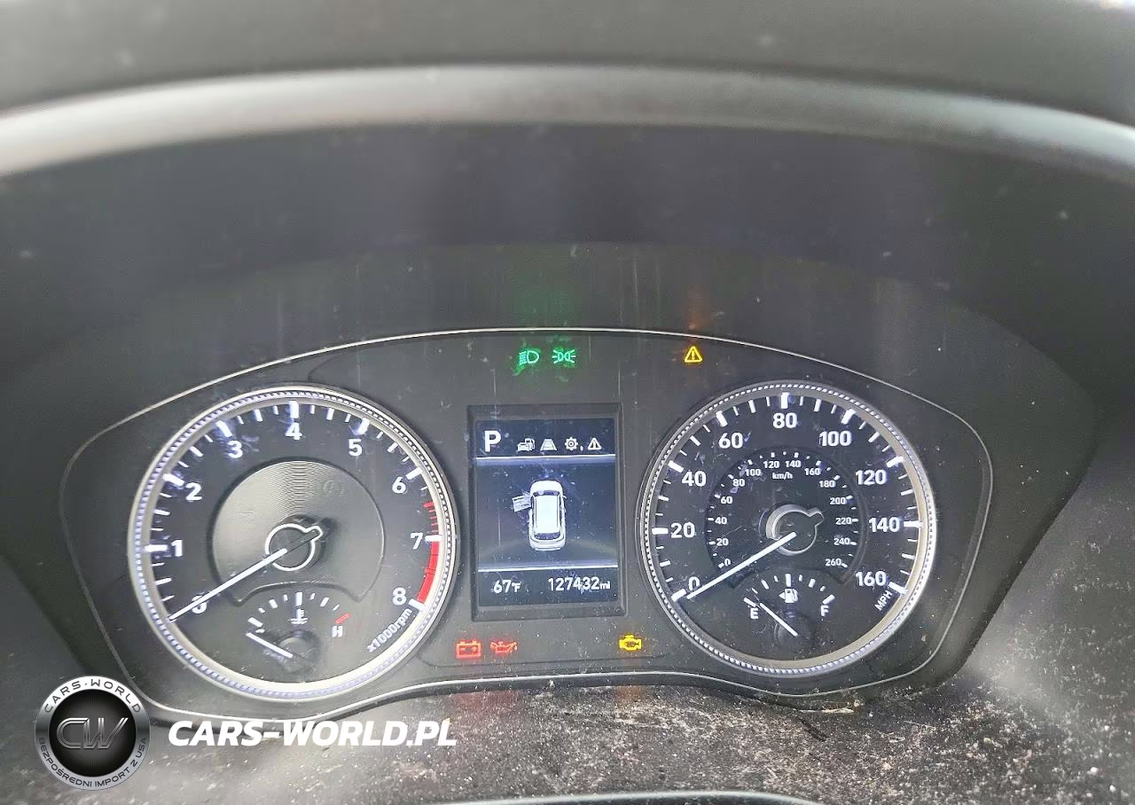 2019 Hyundai Santa Fe Se VIN:5NMS23AD0KH010584 - 9