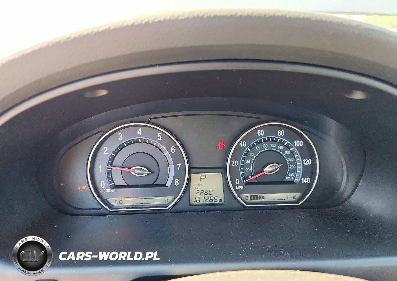 2007 Kia Optima Lx VIN:KNAGE123675118142 - 9