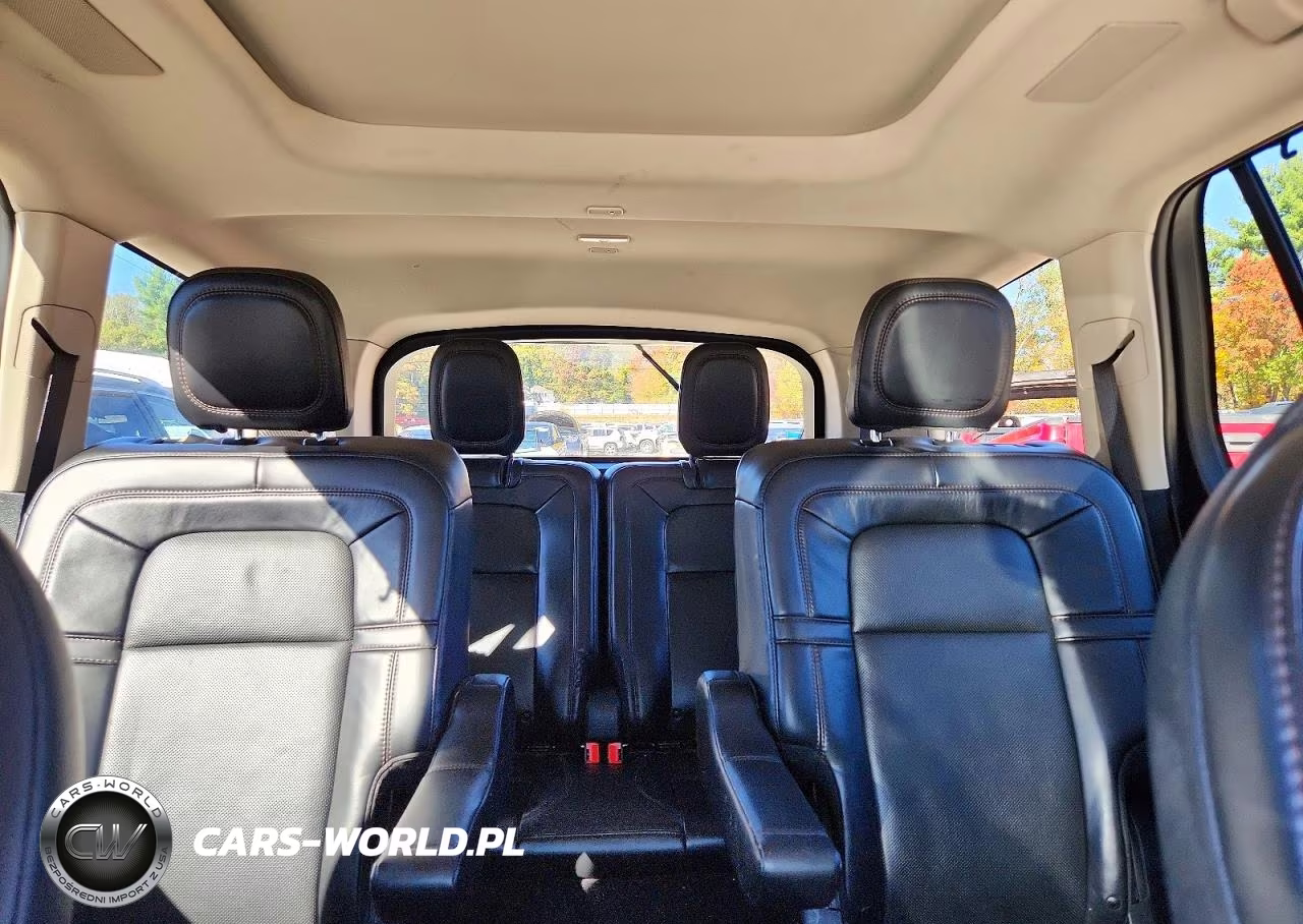 2020 Lincoln Aviator Reserve VIN:5LM5J7XC1LGL20198 - 10