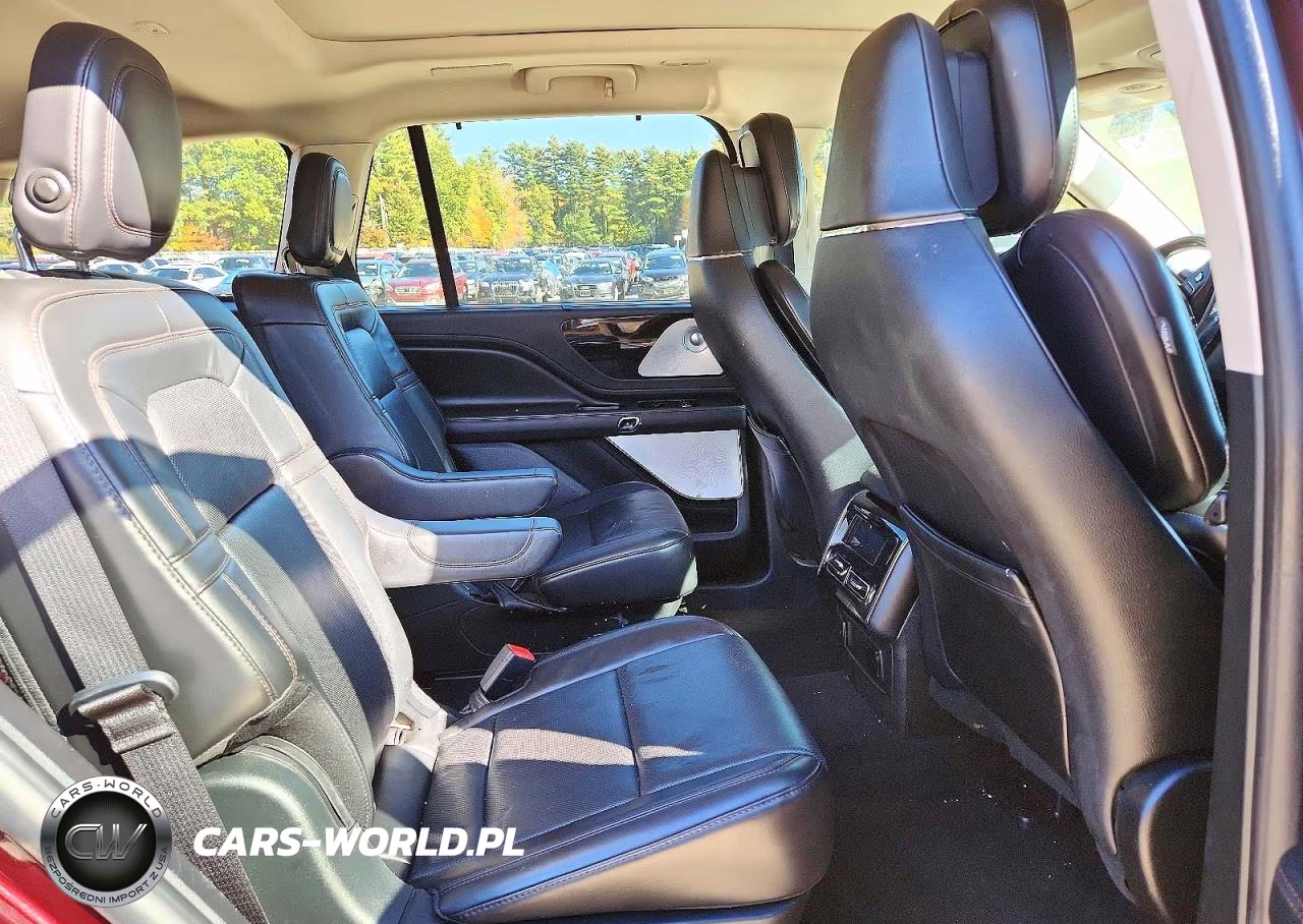 2020 Lincoln Aviator Reserve VIN:5LM5J7XC1LGL20198 - 11