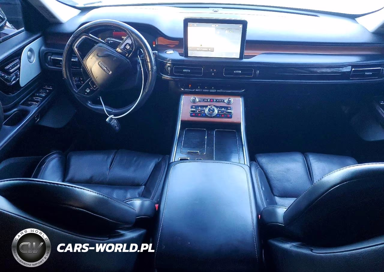 2020 Lincoln Aviator Reserve VIN:5LM5J7XC1LGL20198 - 8