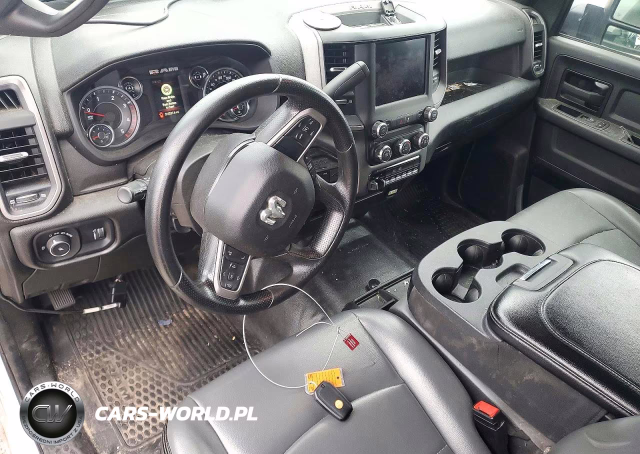 2023 Ram 3500 Tradesman 4X4 8' Box VIN:3C63RRGL9PG648621 - 8