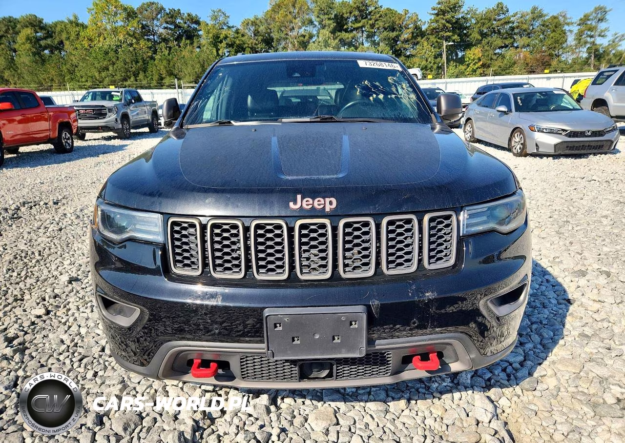 2017 Jeep Grand Cherokee Trailhawk VIN:1C4RJFLG7HC674141 - 5