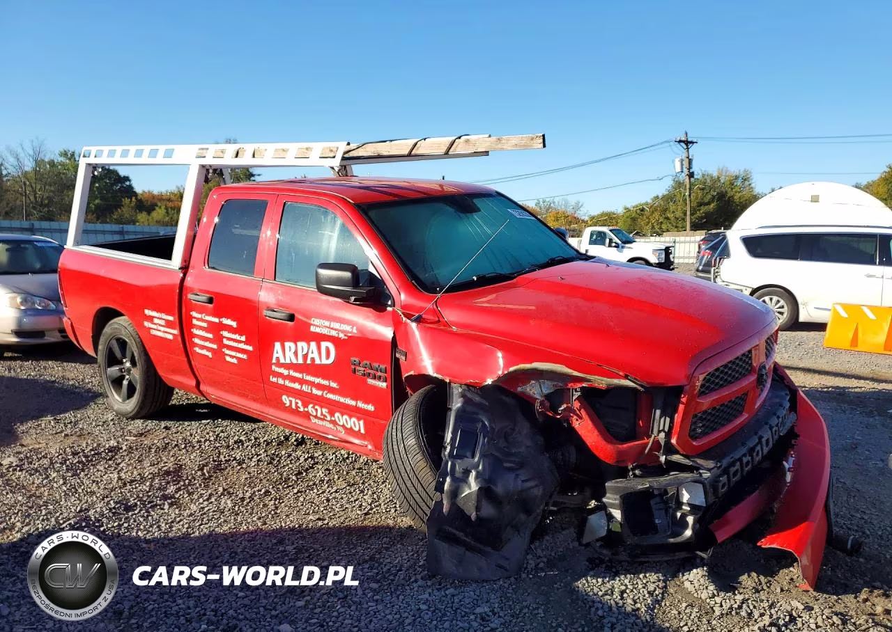 2019 Ram 1500 Classic Tradesman VIN:1C6RR7FT8KS507976 - 4