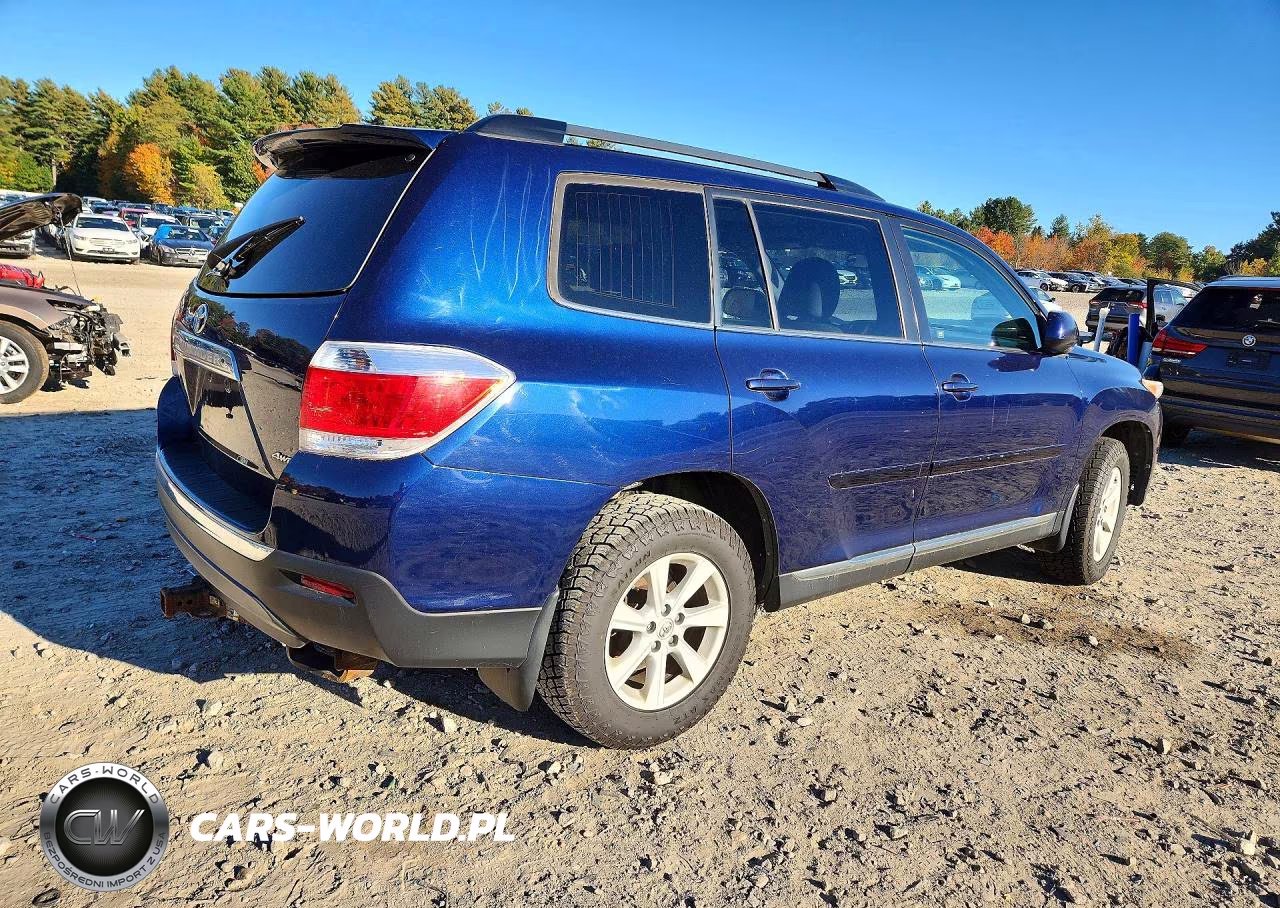 2013 Toyota Highlander Se VIN:5TDBK3EH1DS216848 - 3