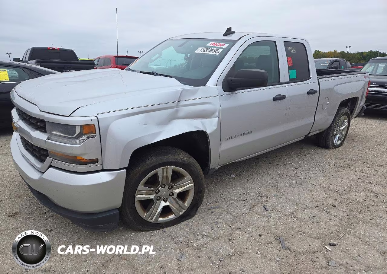 2016 Chevrolet Silverado K1500 Custom