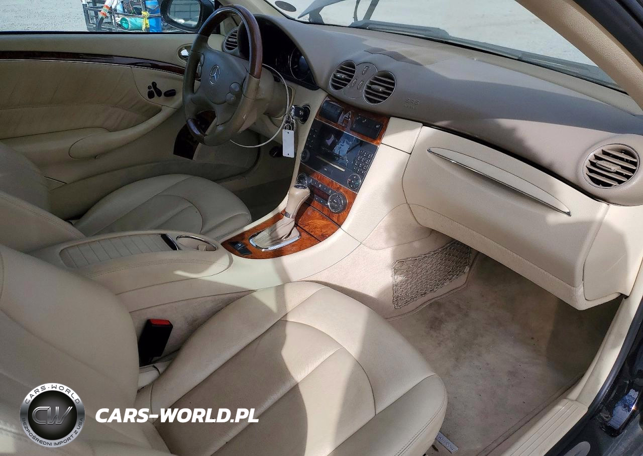 2009 Mercedes-Benz Clk 350 VIN:WDBTK56F89T106478 - 8