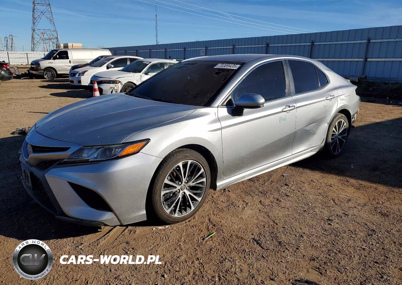 2018 Toyota Camry L – zdjęcie 1 z 12