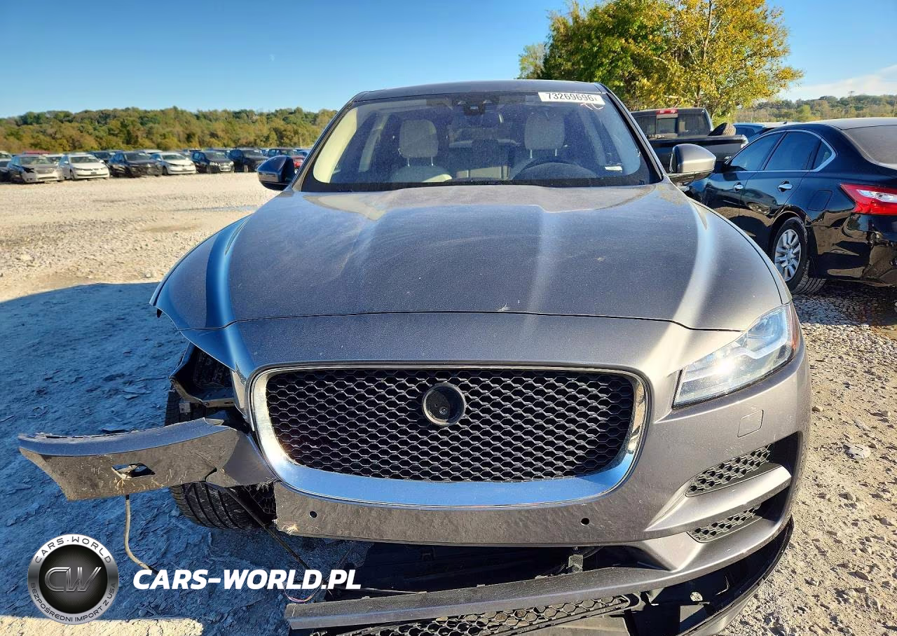 2017 Jaguar F-Pace Prestige VIN:SADCK2BV5HA881493 - 5