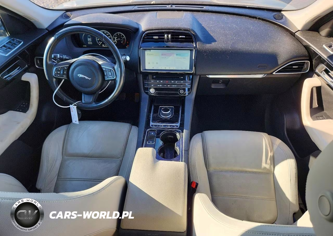 2017 Jaguar F-Pace Prestige VIN:SADCK2BV5HA881493 - 8