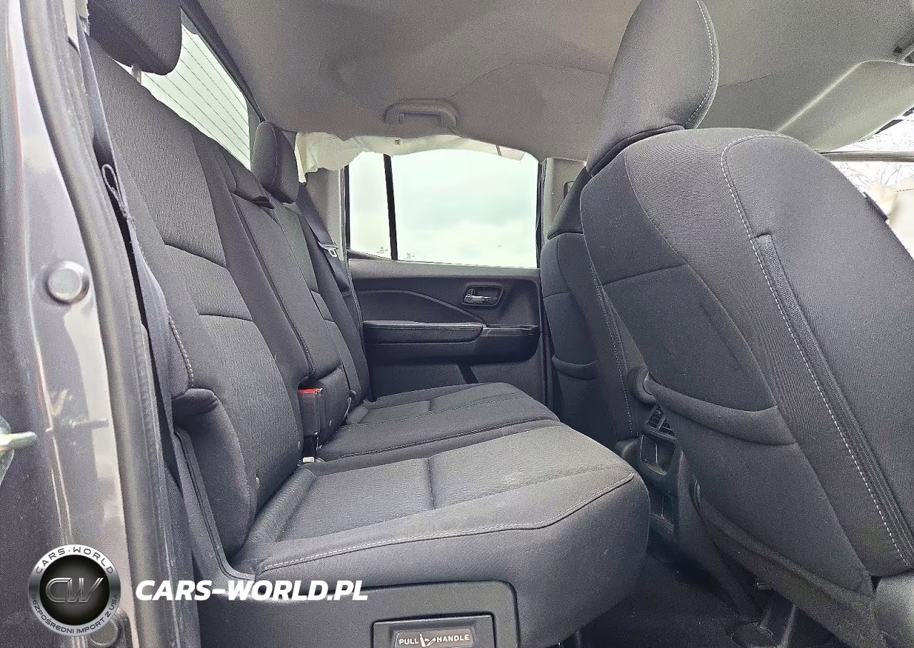 2020 Honda Ridgeline Sport VIN:5FPYK2F18LB000219 - 10