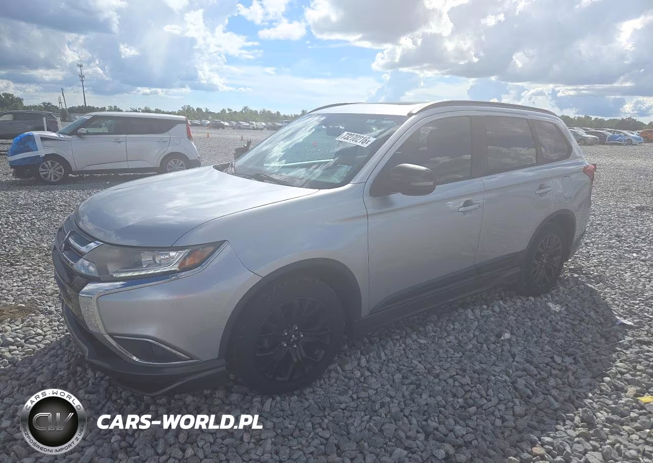 2018 Mitsubishi Outlander Se VIN:JA4AD3A36JZ051321 - 1
