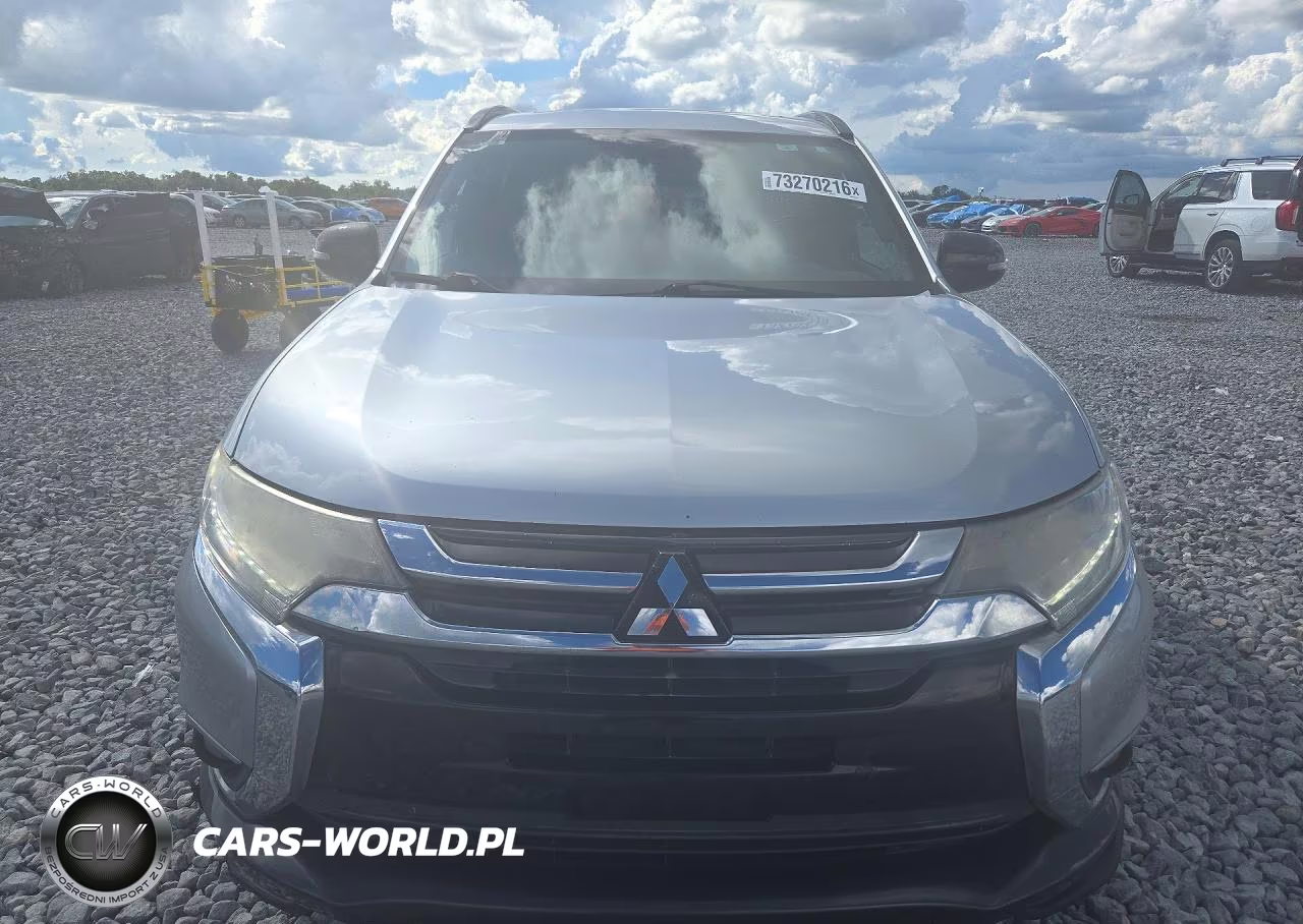 2018 Mitsubishi Outlander Se VIN:JA4AD3A36JZ051321 - 5