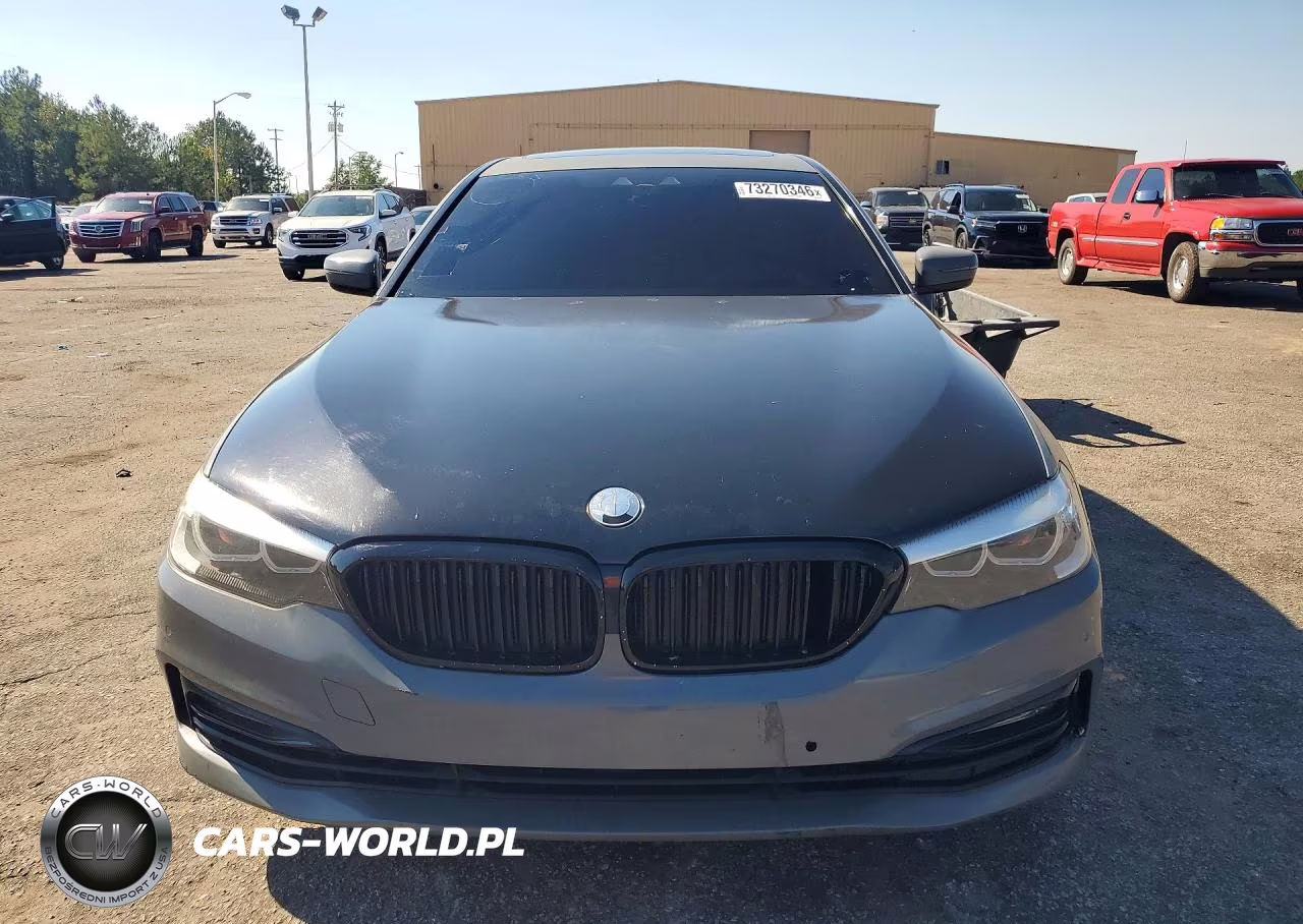 2018 BMW 530 Xi VIN:WBAJA7C58JWA72919 - 5