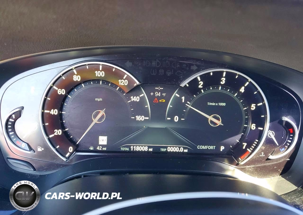 2018 BMW 530 Xi VIN:WBAJA7C58JWA72919 - 9
