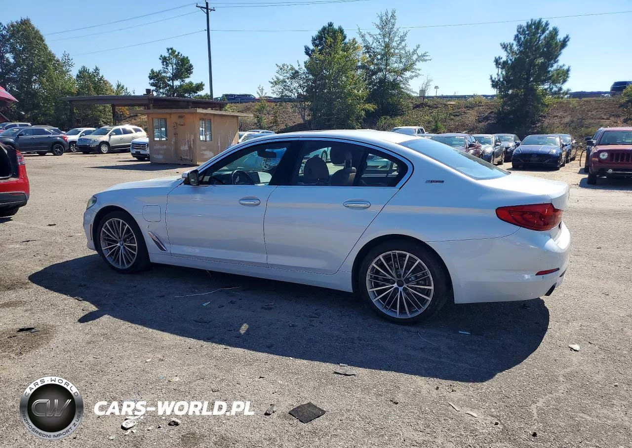2018 BMW 530E VIN:WBAJA9C56JB253016 - 2