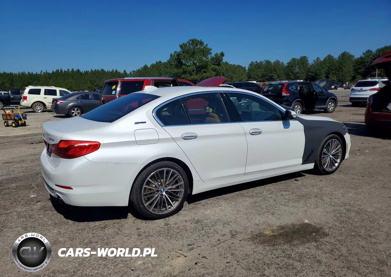2018 BMW 530E VIN:WBAJA9C56JB253016 - 3