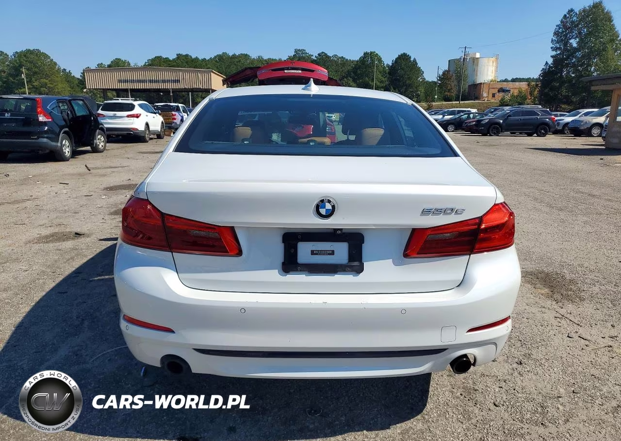 2018 BMW 530E VIN:WBAJA9C56JB253016 - 6