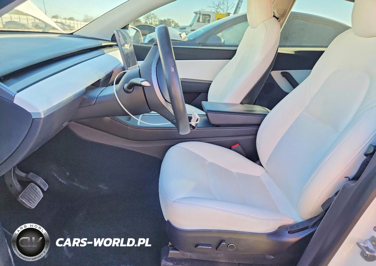 2021 Tesla Model Y VIN:5YJYGAEEXMF157566 - 7