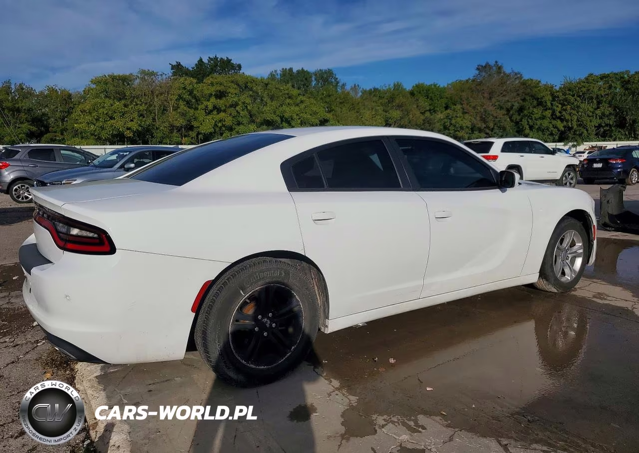 2019 Dodge Charger Sxt VIN:2C3CDXBG9KH625195 - 3