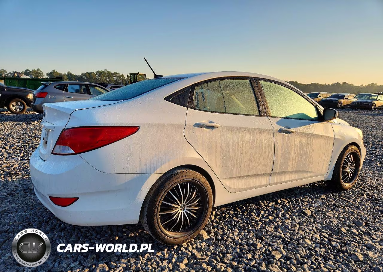 2017 Hyundai Accent Se VIN:KMHCT4AE4HU175129 - 3