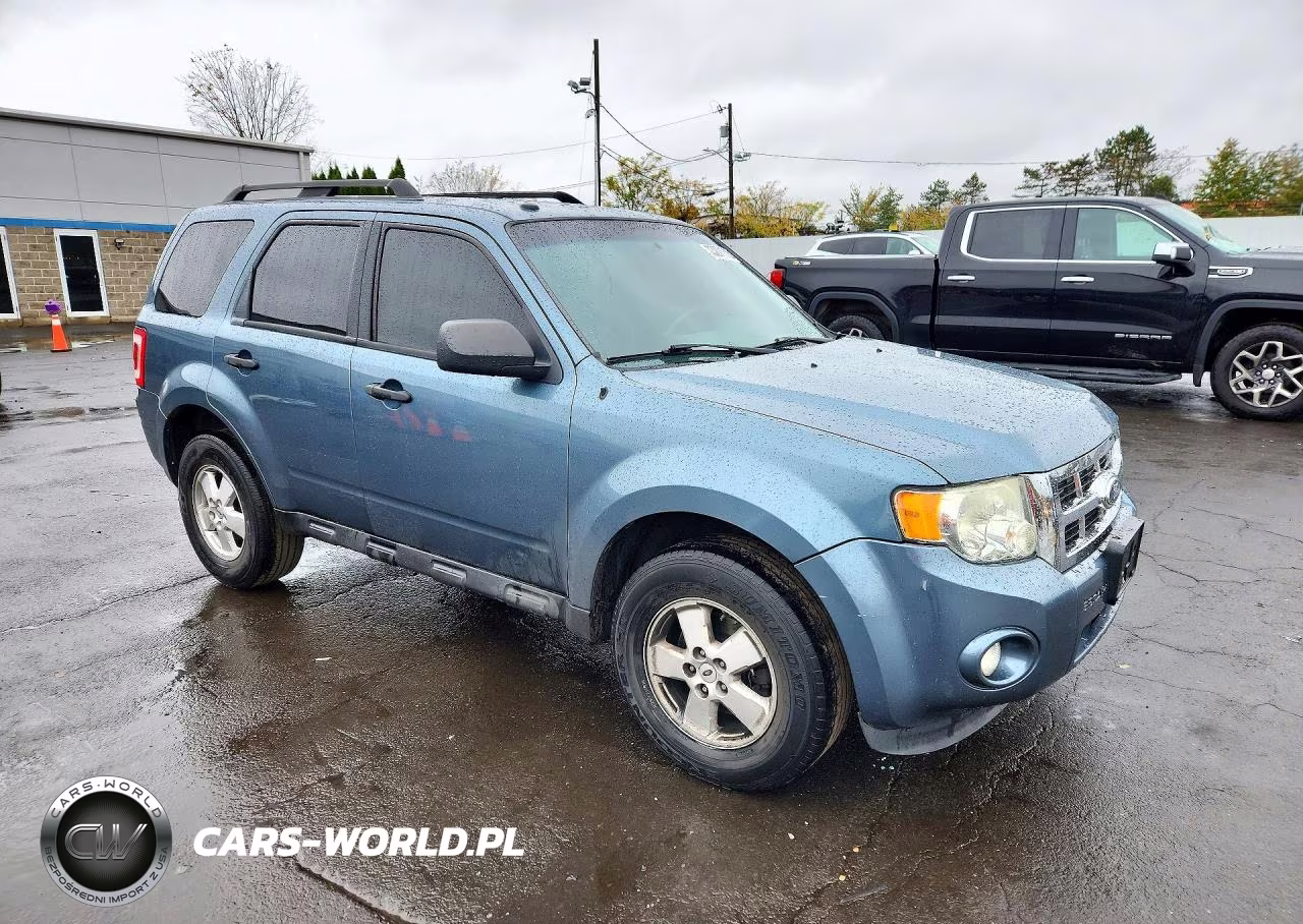 2011 Ford Escape Xlt VIN:1FMCU9D79BKC58355 - 4