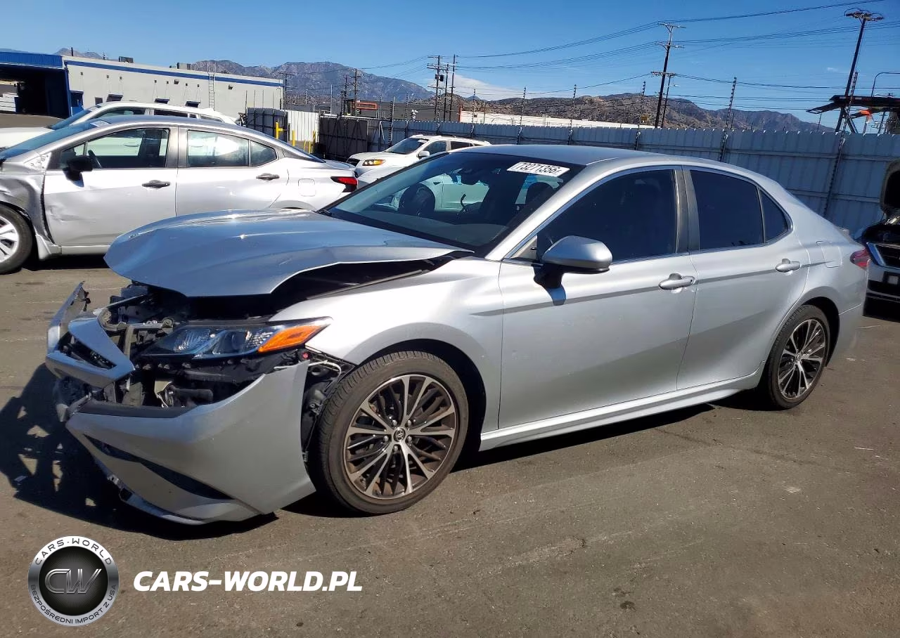 2018 Toyota Camry Se VIN:JTNB11HK5J3049451 - 1