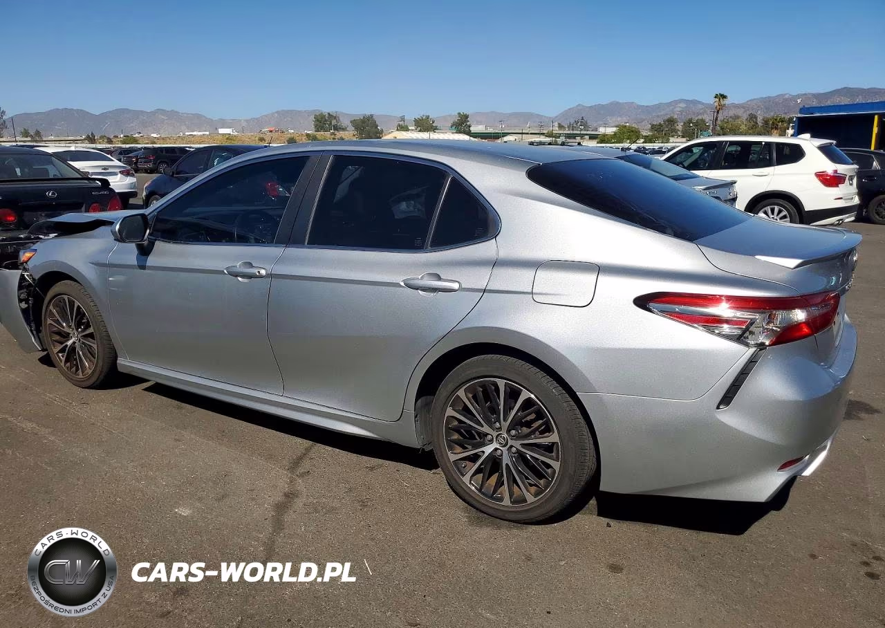 2018 Toyota Camry Se VIN:JTNB11HK5J3049451 - 2