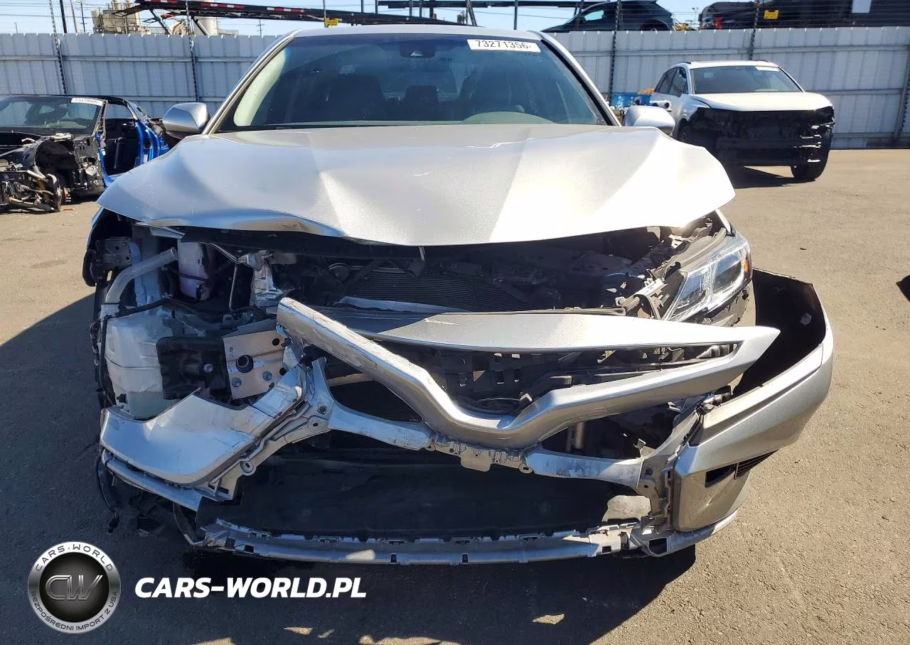 2018 Toyota Camry Se VIN:JTNB11HK5J3049451 - 5