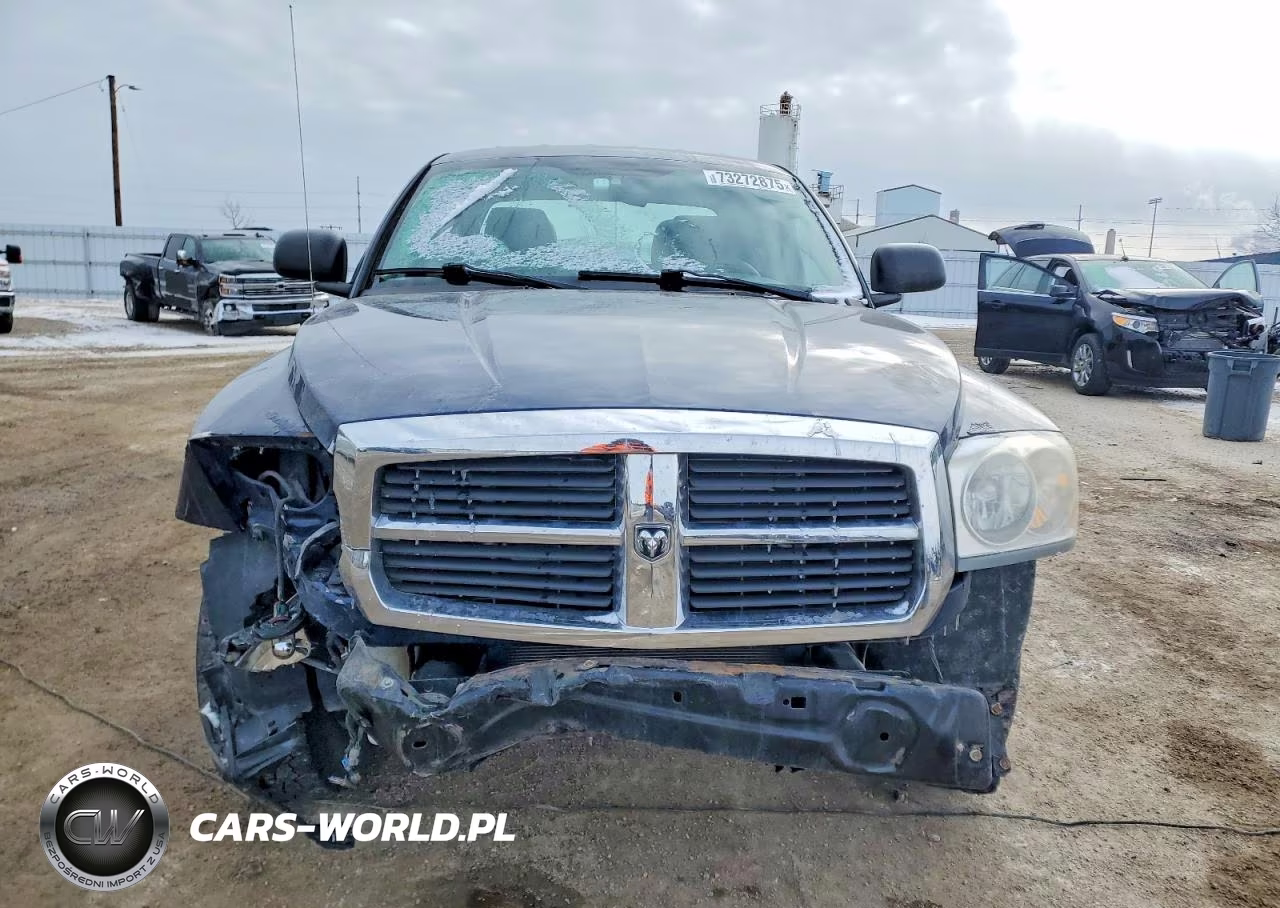 2005 Dodge Dakota Quad Slt VIN:1D7HW48N65S177372 - 5