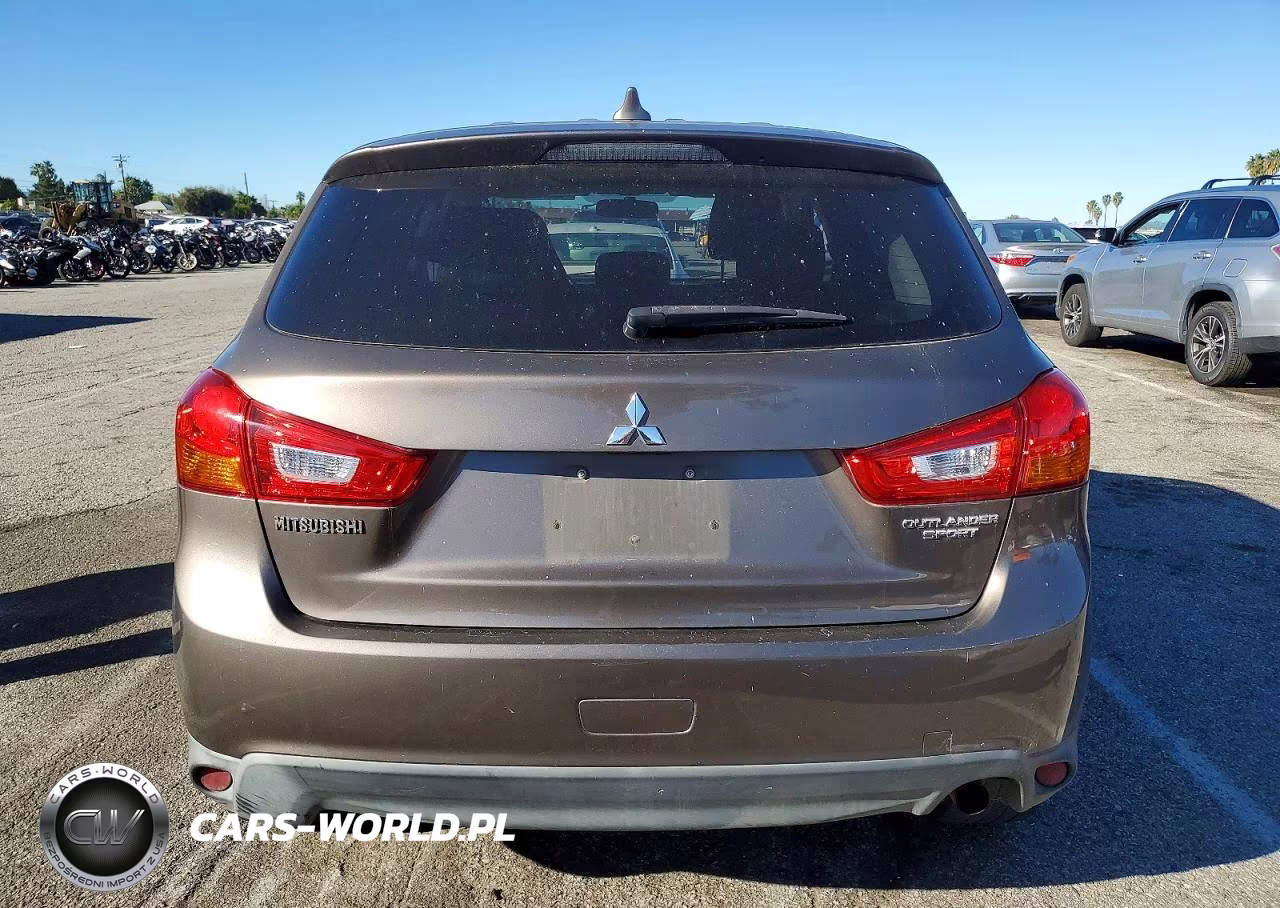 2017 Mitsubishi Outlander Sport Es VIN:JA4AP3AU6HZ027689 - 6