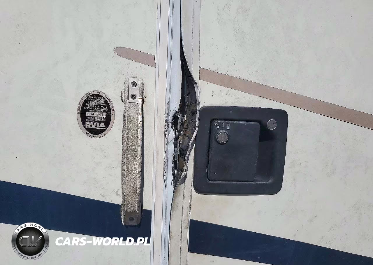 2025 Rvision Condor Camper VIN:5B4LP37J5Y3316339 - 9