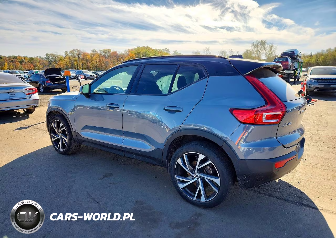 2020 Volvo Xc40 T5 R-Design VIN:YV4162UM5L2307388 - 2