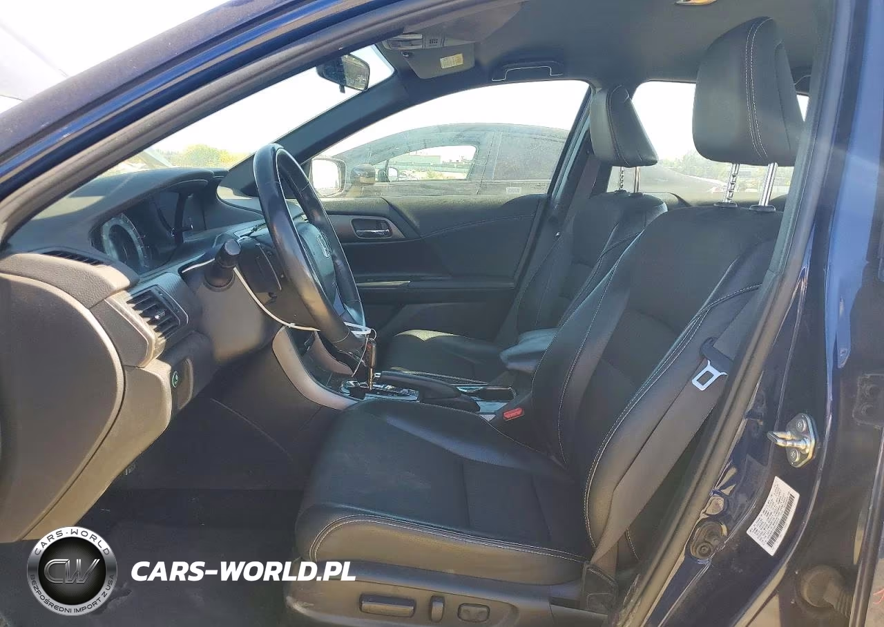2017 Honda Accord Sport VIN:1HGCR2F53HA244024 - 7