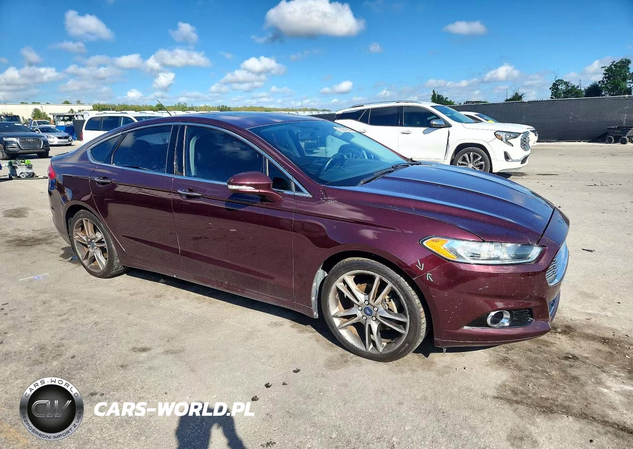 2013 Ford Fusion Titanium VIN:3FA6P0K94DR298405 - 4