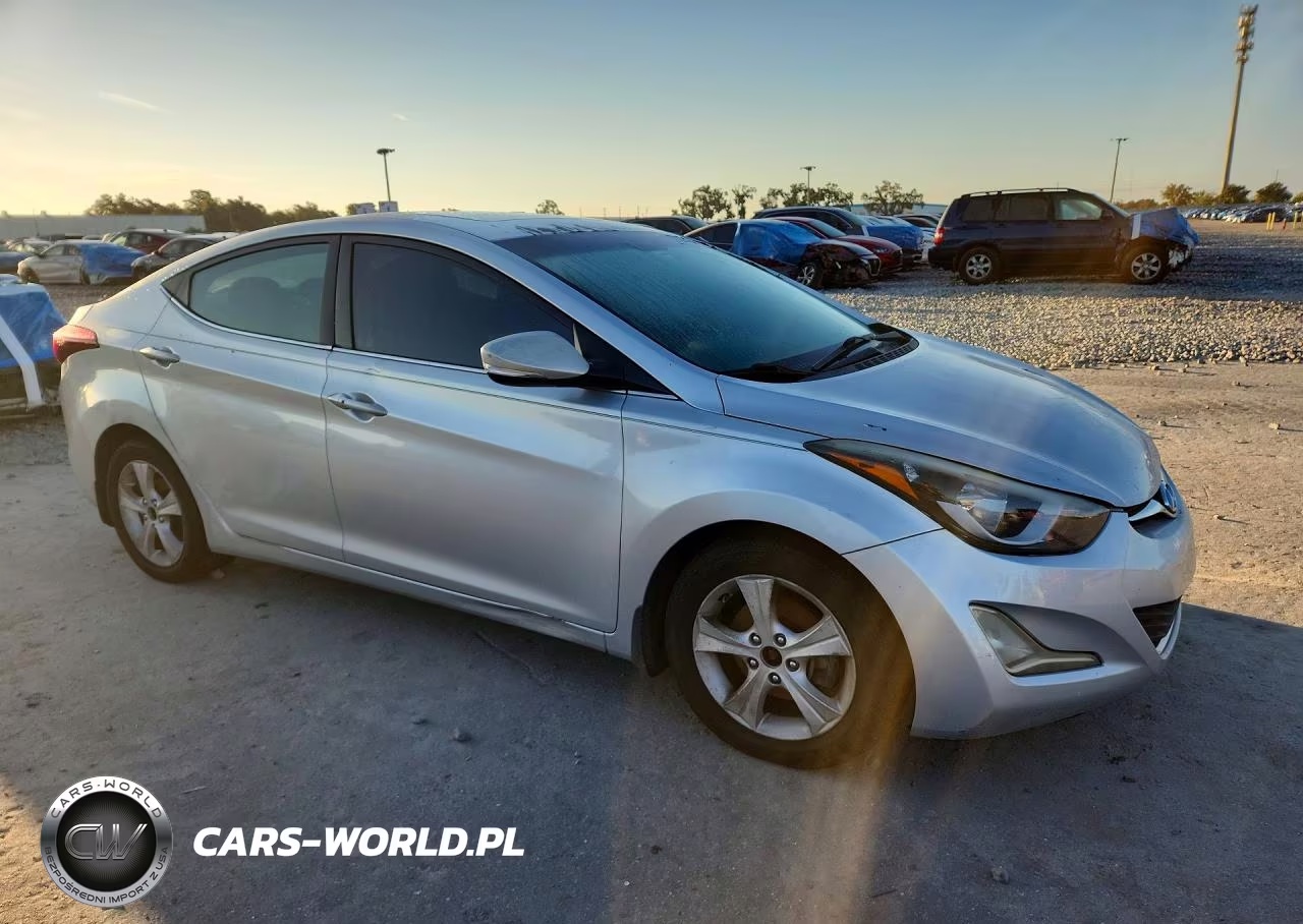 2016 Hyundai Elantra Value Edition VIN:5NPDH4AE1GH669726 - 4