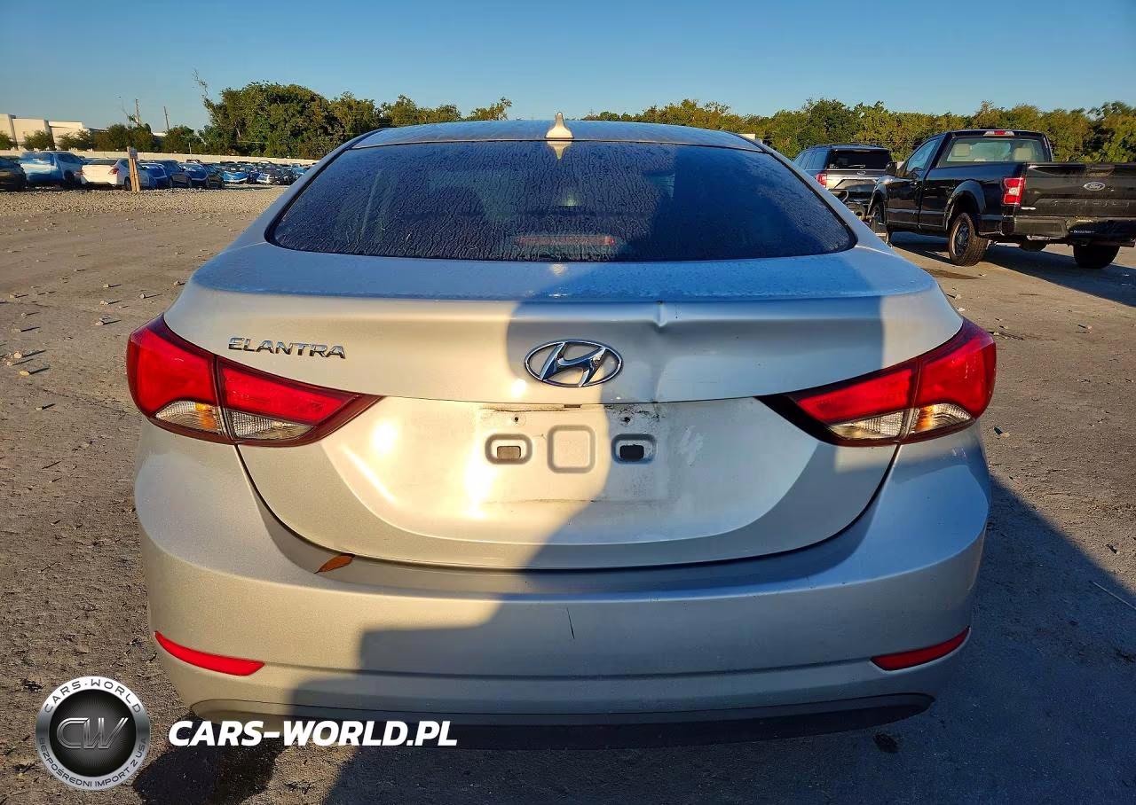 2016 Hyundai Elantra Value Edition VIN:5NPDH4AE1GH669726 - 6