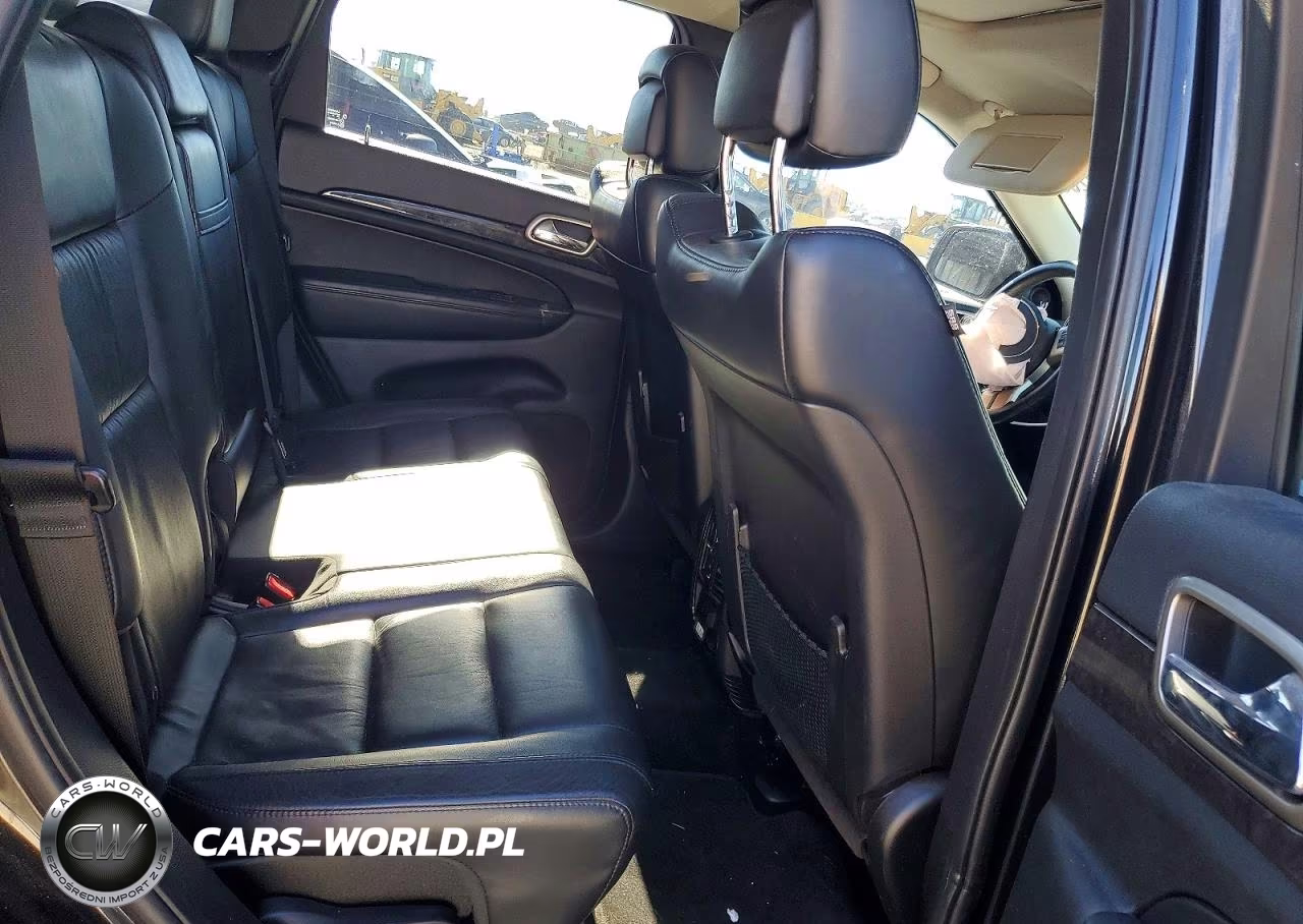2013 Jeep Grand Cherokee Laredo VIN:1C4RJFAT2DC571395 - 11