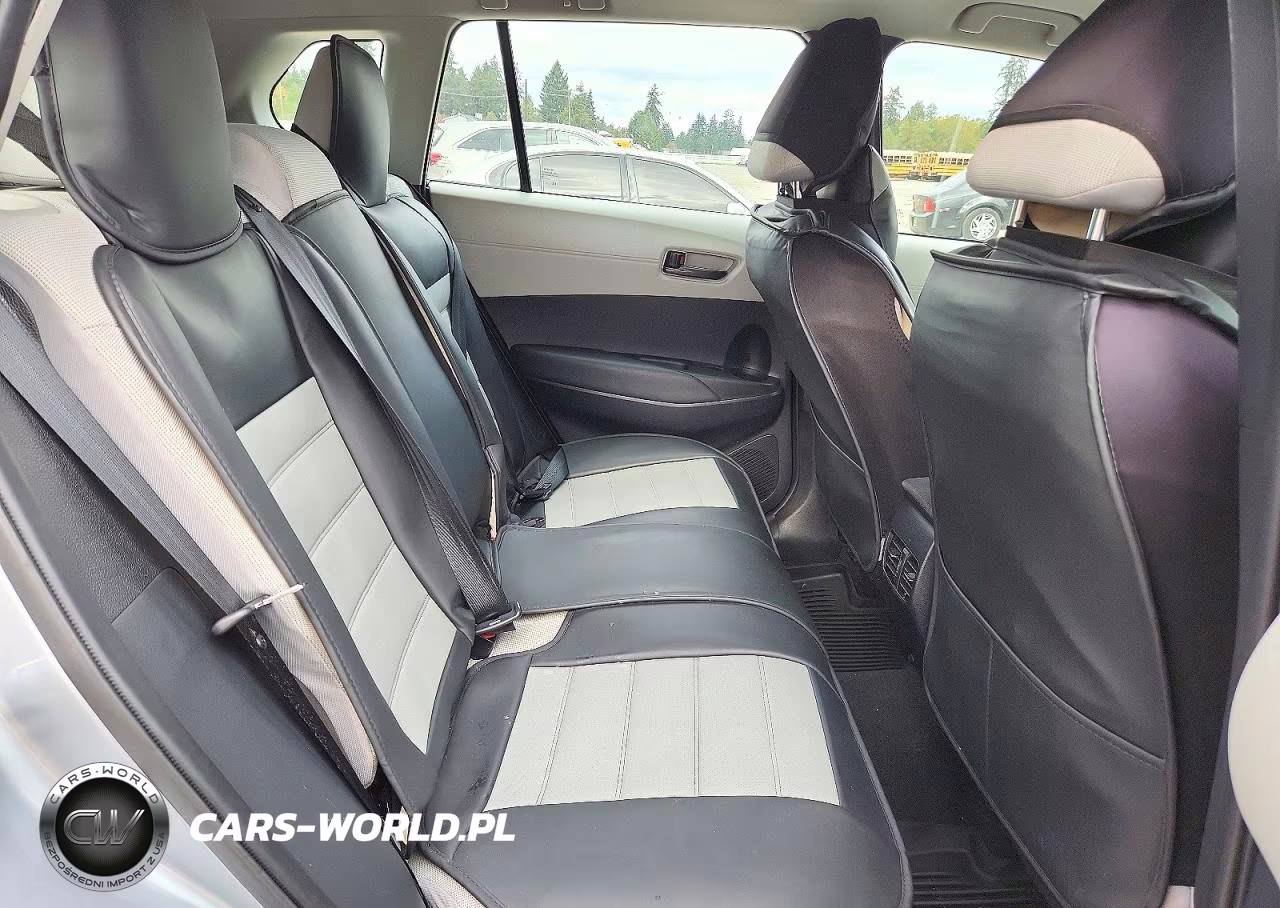 2024 Toyota Corolla Cross L VIN:7MUAAABG8RV118346 - 11
