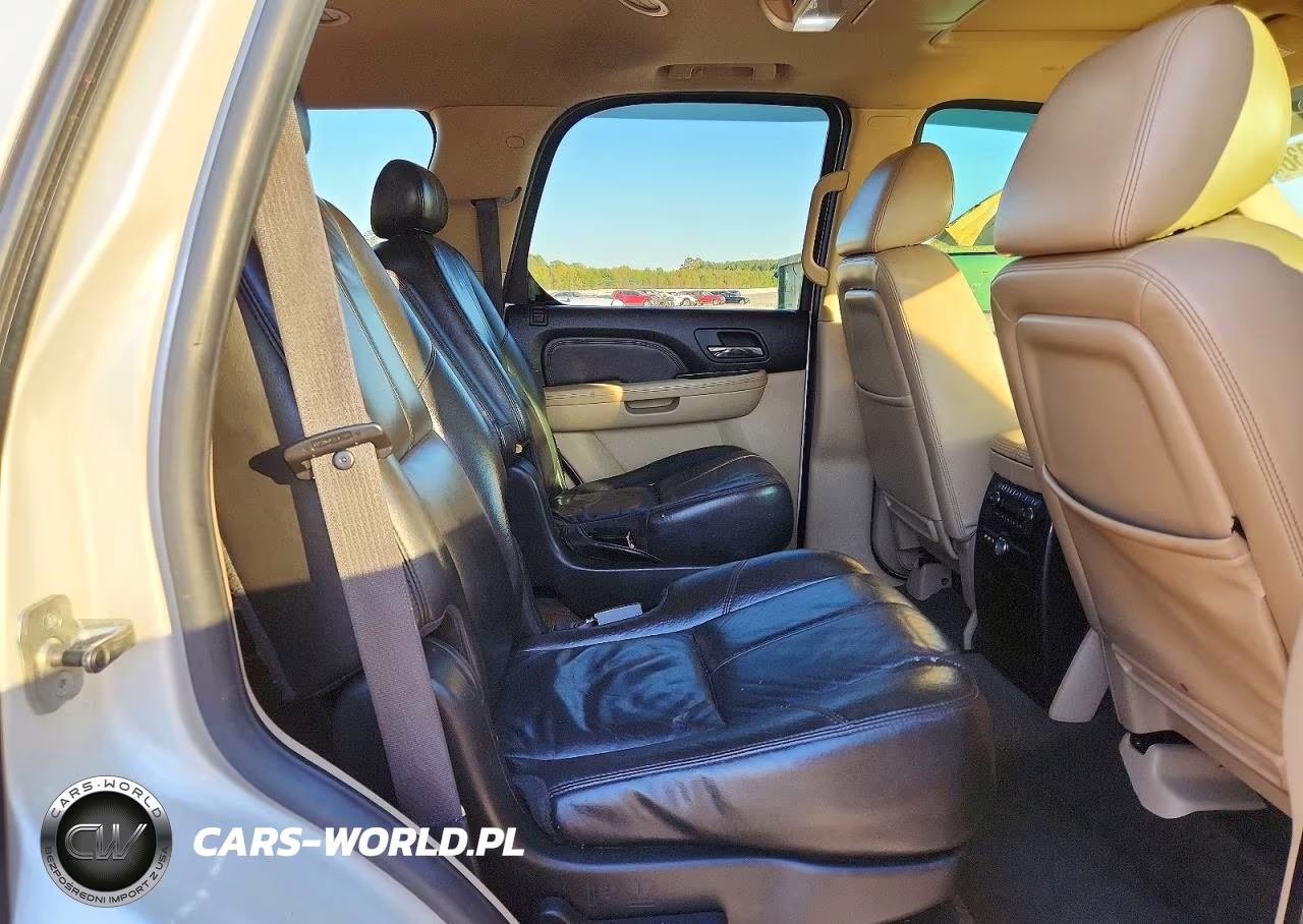 2009 Cadillac Escalade Luxury VIN:1GYFK23239R286605 - 11