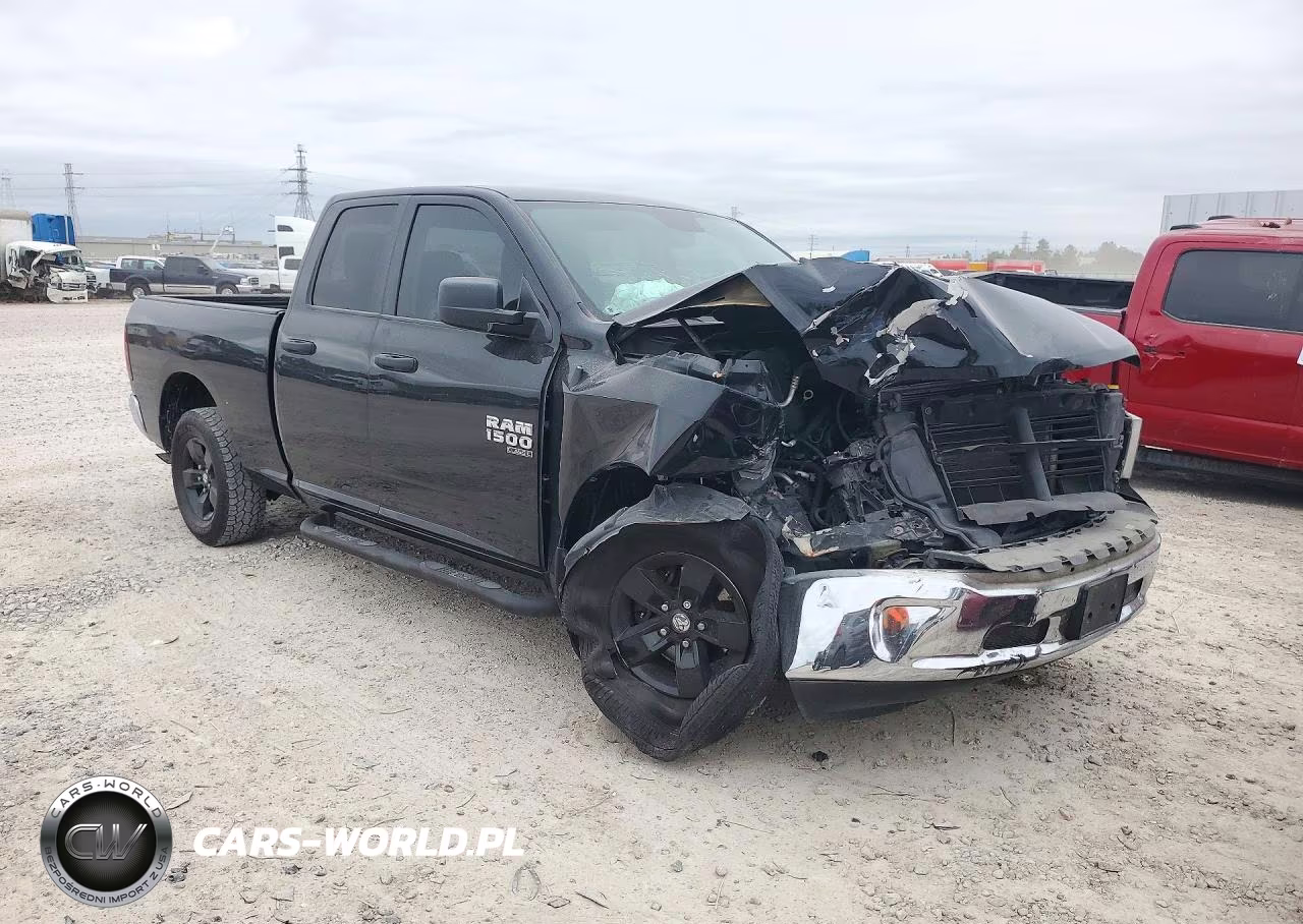 2019 Ram 1500 Classic Tradesman VIN:1C6RR6FG3KS673805 - 4