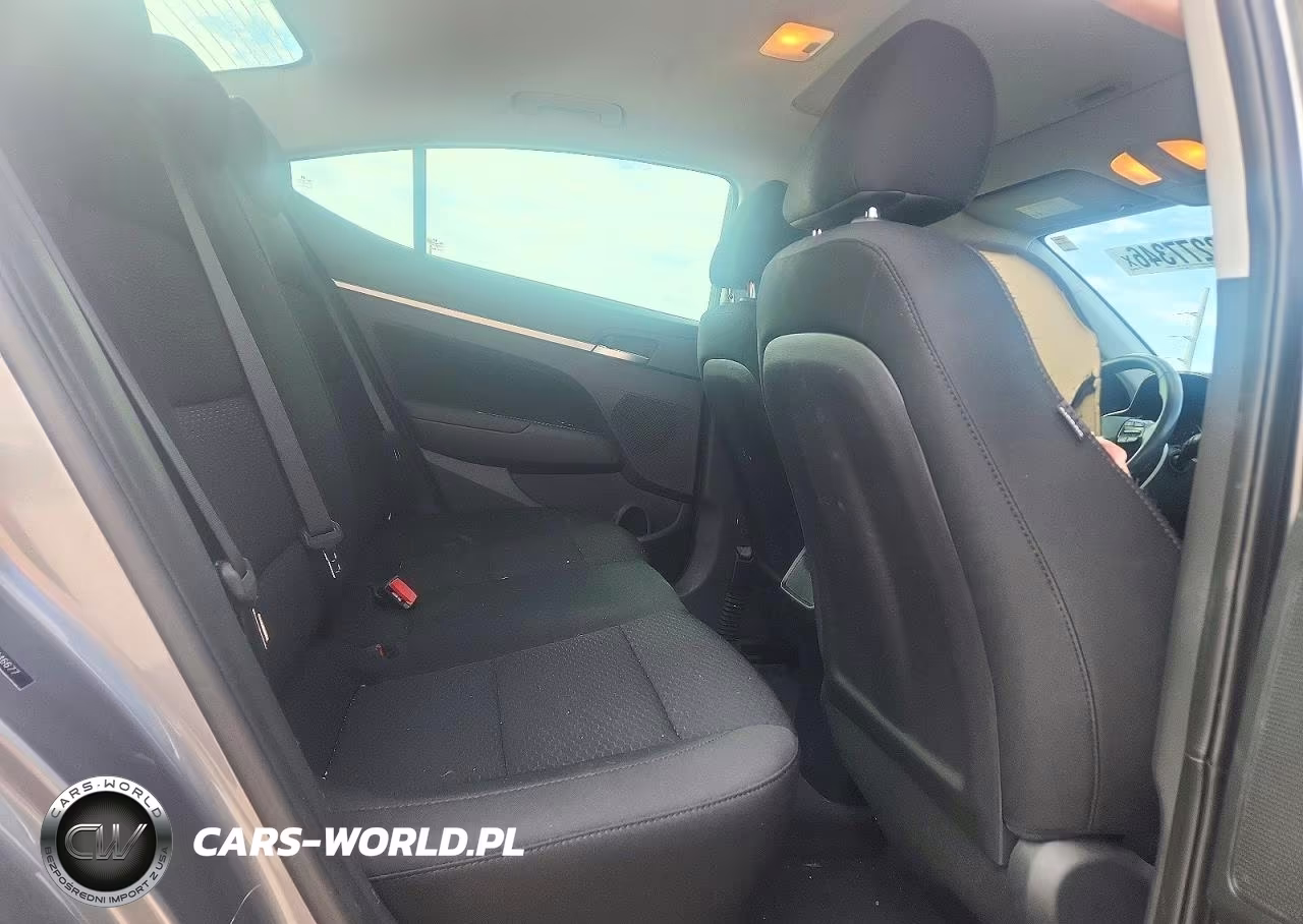 2019 Hyundai Elantra Value Edition VIN:5NPD84LF8KH446677 - 10
