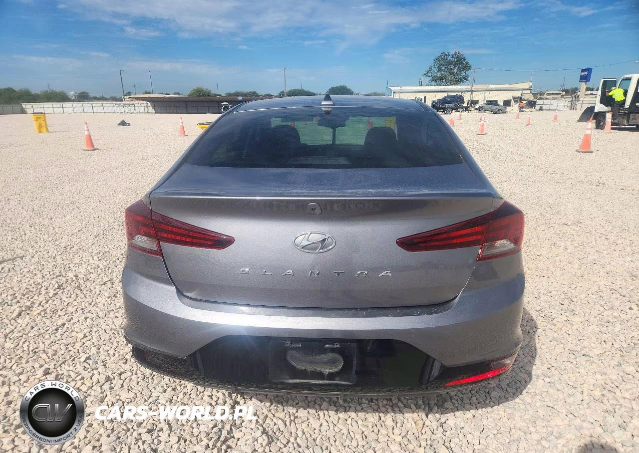 2019 Hyundai Elantra Value Edition VIN:5NPD84LF8KH446677 - 6