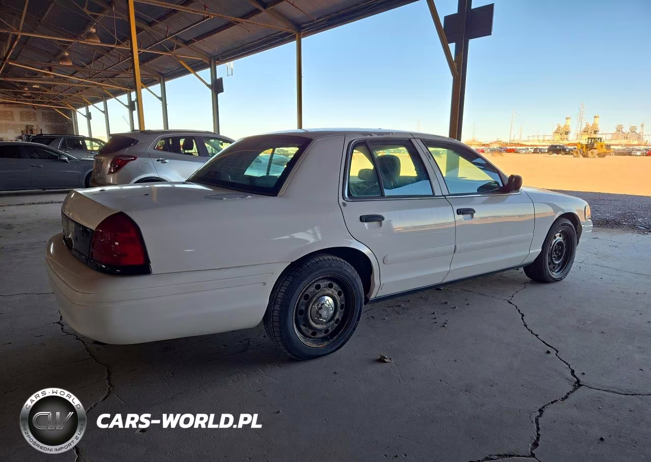 2008 Ford Crown Victoria Police Interceptor VIN:2FAHP71V78X175446 - 3